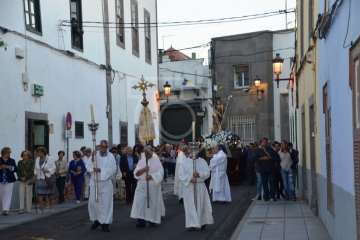 Misa y procesión de San Juan Bautista por el casco antiguo de Telde (Foto TA)